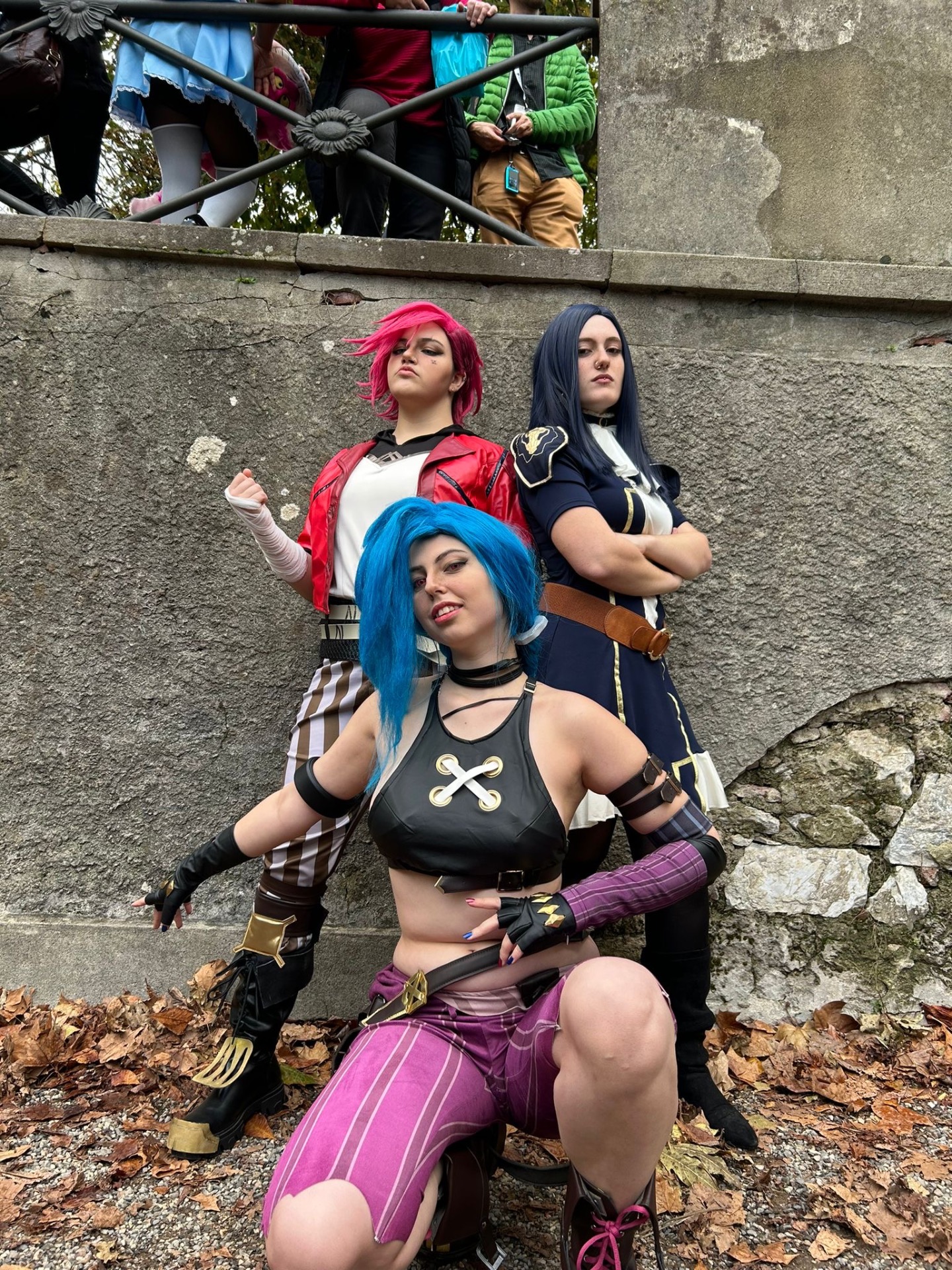 @alexx.cos_ con le sue amiche in gruppo Arcane.